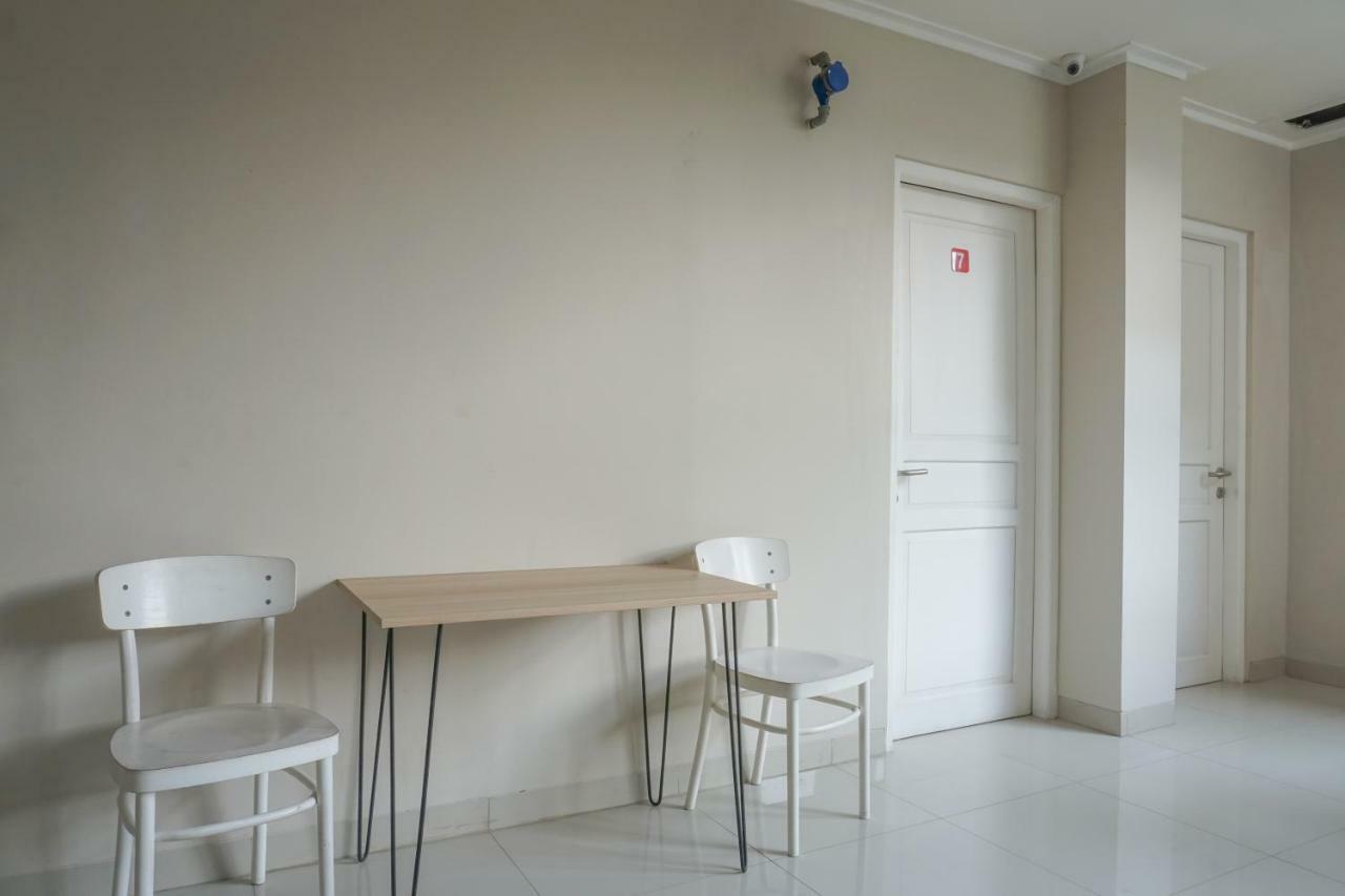 Residences by RedDoorz near MT Haryono - Minimum Stay 7 Days Dżakarta Zewnętrze zdjęcie